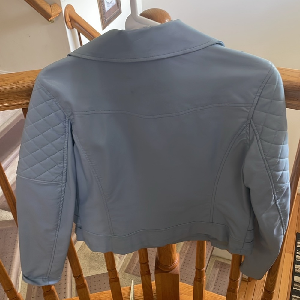 Jacket - Picture 3 of 16